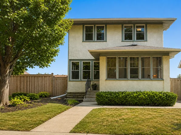 2166 Palace Ave, Saint Paul, MN 55105