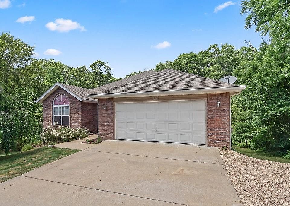 1st image of Dinton Cir