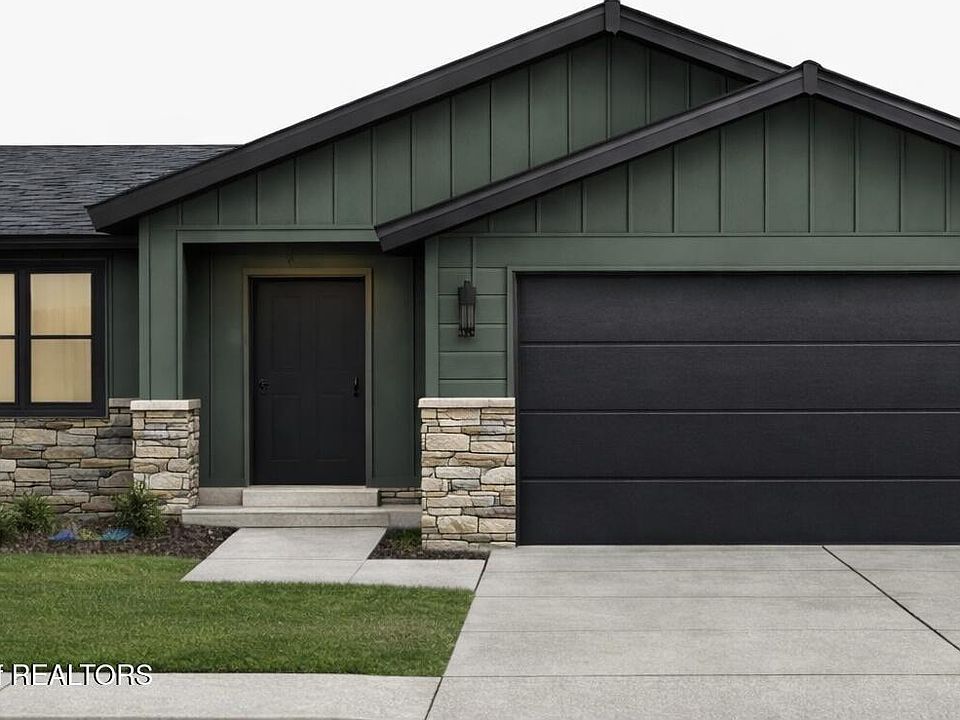 1st image of 60 Bear Hollow Cir