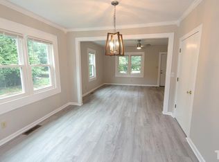 743 S Merritt Mill Rd, Chapel Hill, NC 27516