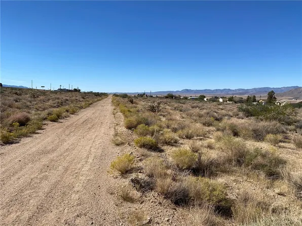 9475 N Arrow Cir #17-18, Kingman, AZ 86401