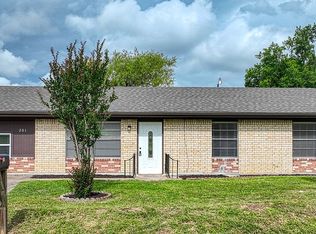 201 N McLendon St, Mexia, TX 76667