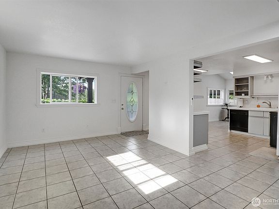 4th image of 14902 Turner Road SE