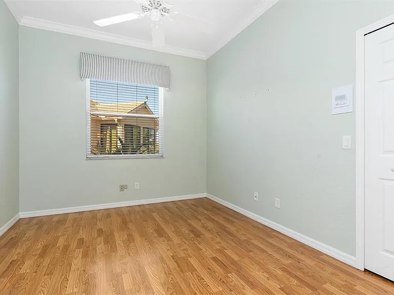 26040 Feathersound Dr — Photo 27