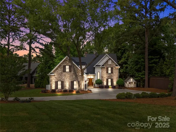 19614 Meta Rd, Cornelius, NC 28031