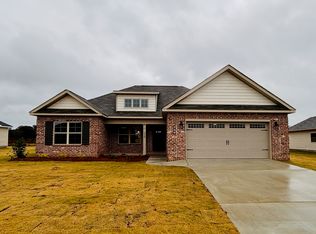 225 Overton Dr, Perry, GA 31069