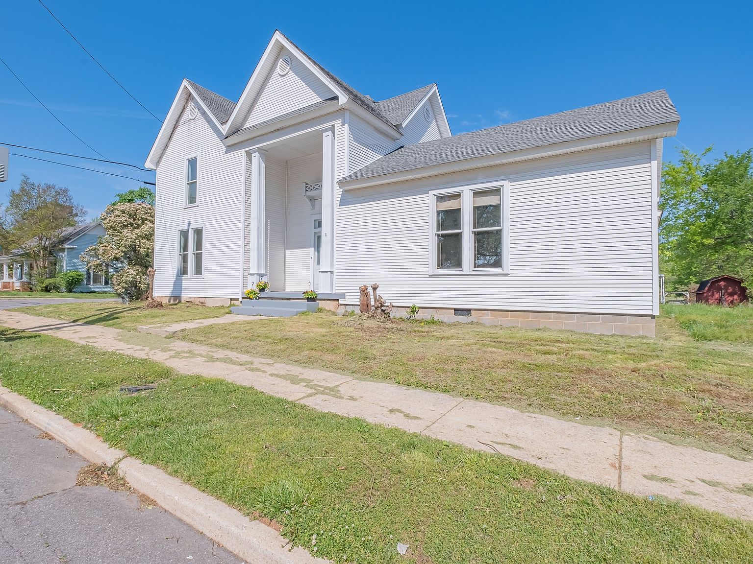 202 W Main St, Decherd, TN 37324 Zillow