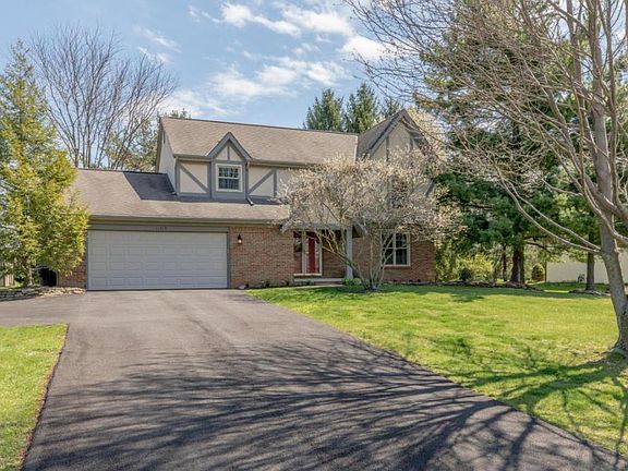 2nd image of 11616 Stonecreek Dr NW