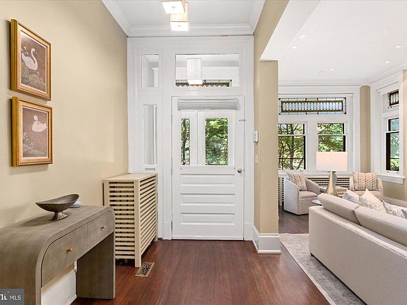 3rd image of 1617 35th St NW