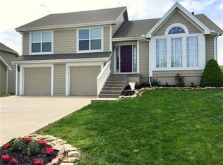 2905 Maple Farm Rd, Platte City, MO 64079