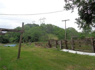 3905 N Barnes Rd, Independence, MO 64058