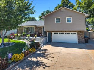3810 13th Ave, Kearney, NE 68845