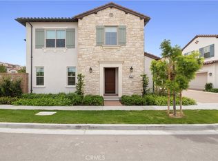 122 Glydon, Irvine, CA 92618