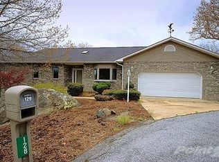 128 Eagle Rock Trl, Hendersonville, NC 28739