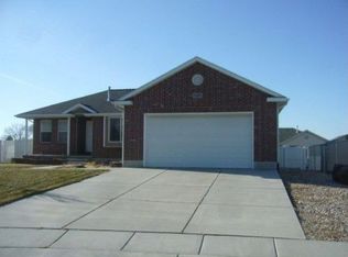 173 W 1175 N, Sunset, UT 84015