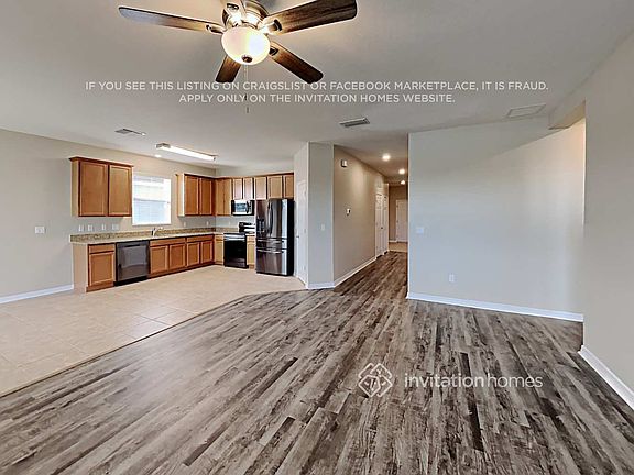 4th image of 11237 82nd St E