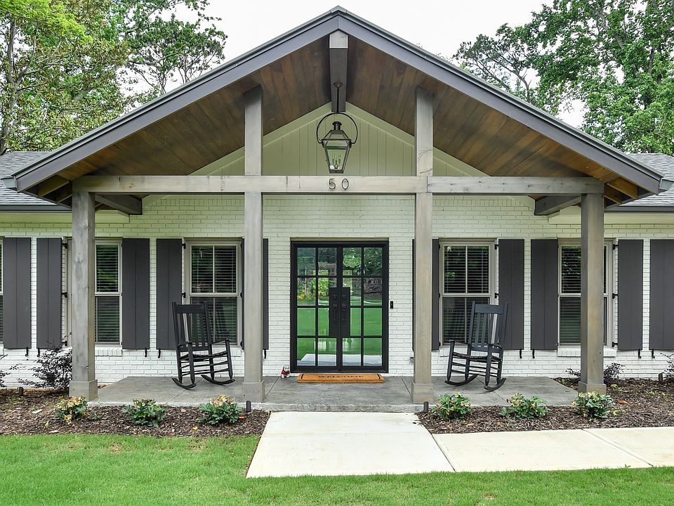 2nd image of 50 Michelle Cir NE