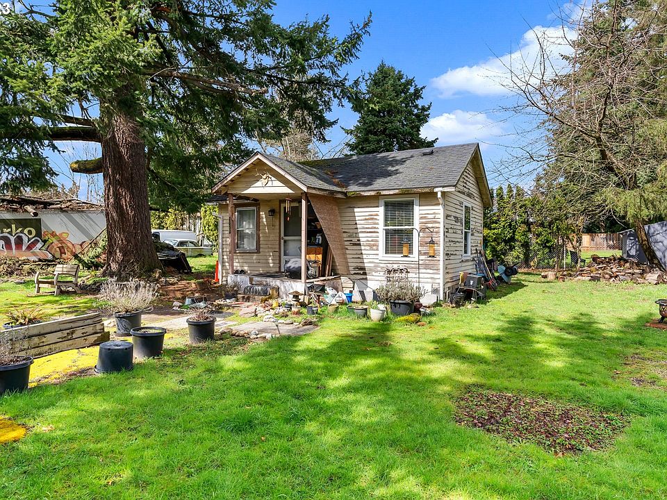 1st image of 2050 SE 143rd Ave E