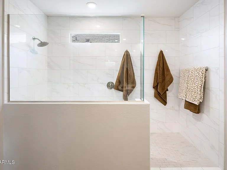 5112 E Coolbrook Ave — Photo 11