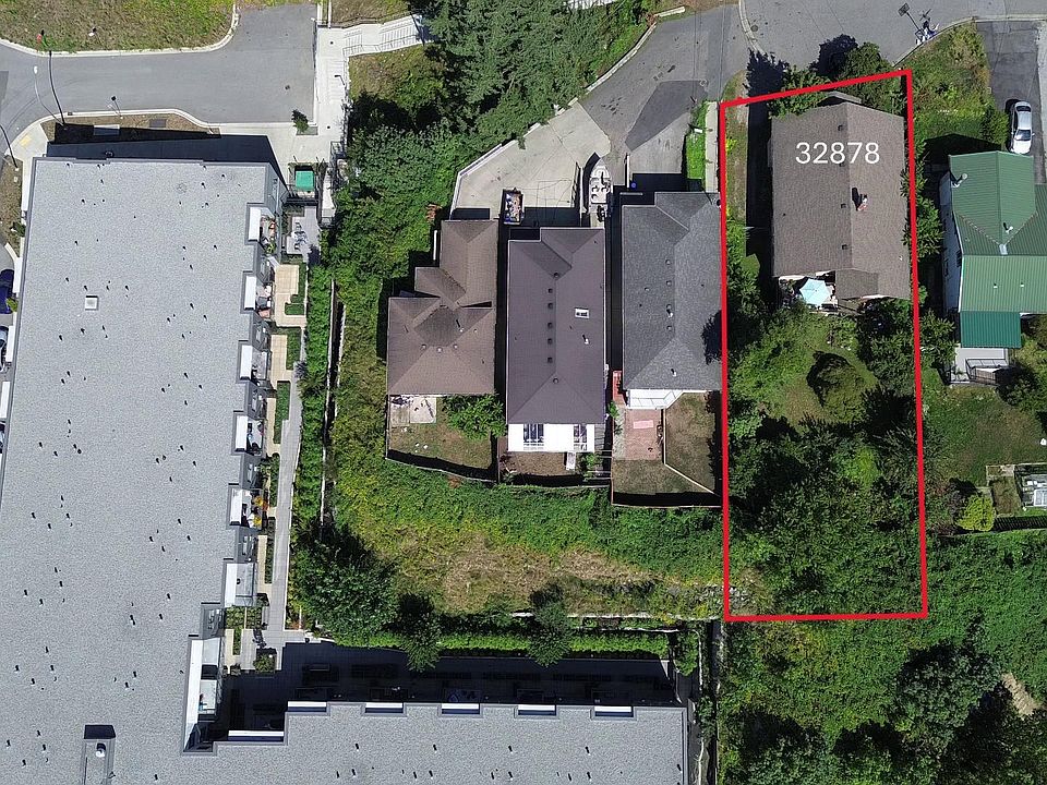 2nd image of 32878 1st Ave