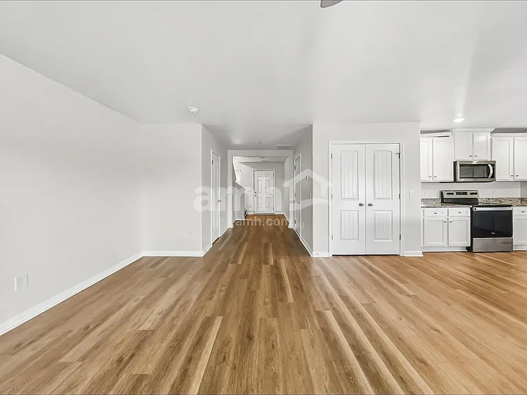 6038 Mason Tucker Dr — Photo 6