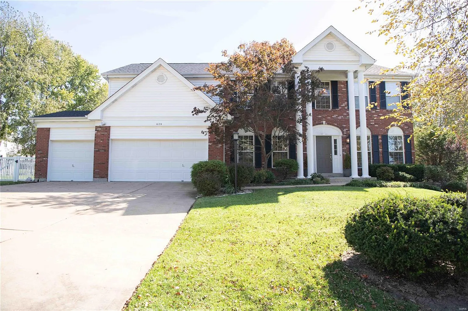 628 Kehrs Mill Ridge Dr photo 1
