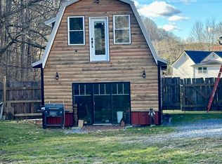 236 Garrison Hollow Rd, Elizabethton, TN 37643