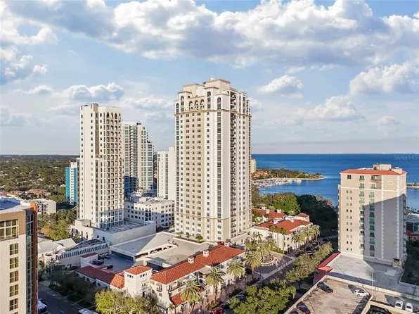 300 Beach Dr NE APT 401, Saint Petersburg, FL 33701