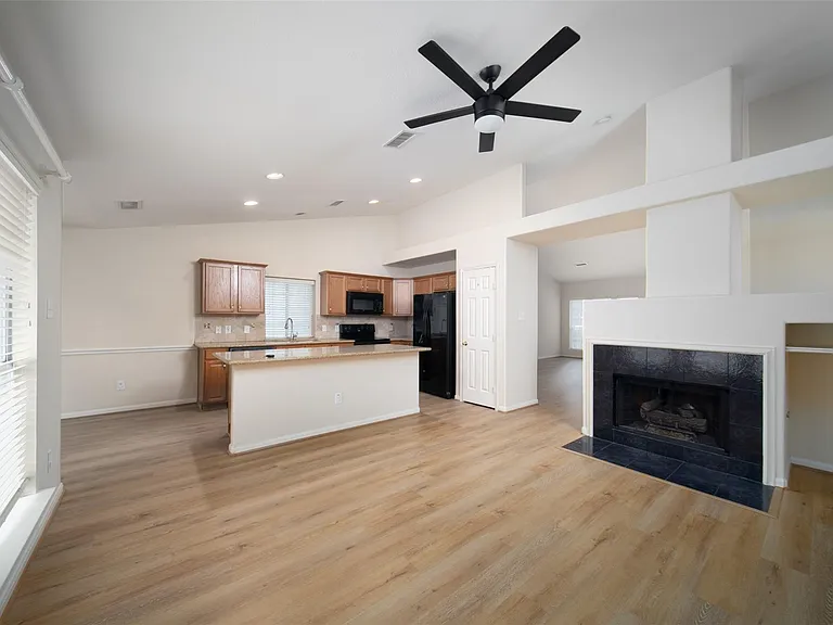 18 Painted Canyon Pl — Photo 5