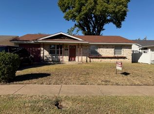 4513 Huntington Dr, Garland, TX 75042