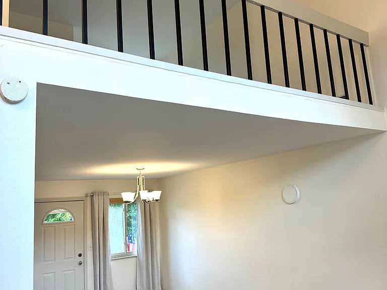 615 Verde Dr — Photo 3