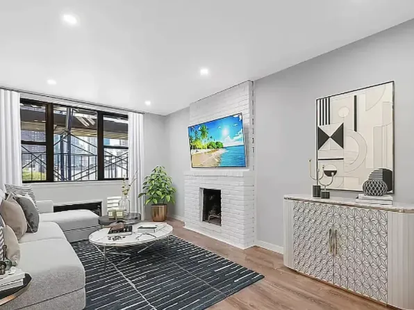 453 West 48th Street image 1 of 5