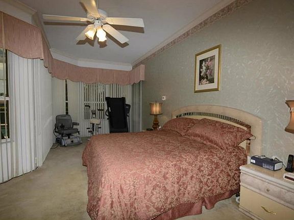 2nd image of 4302 Presidential Avenue Cir E