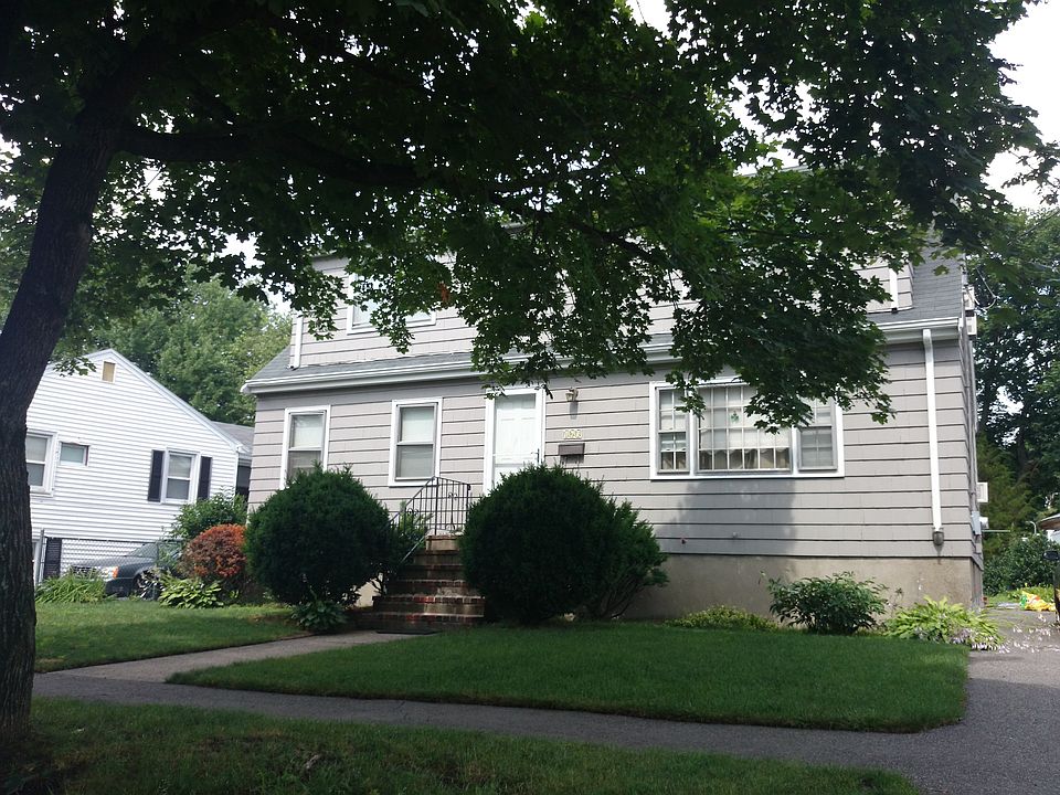 1st image of 163 Woodley Ave