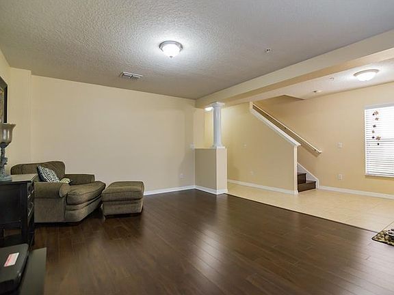 5th image of 1521 Cloverbay Ln