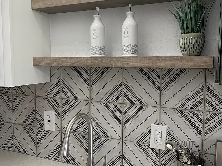 Back splash_08102022