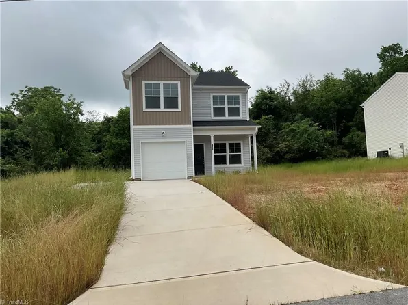 613 East St, Reidsville, NC 27320