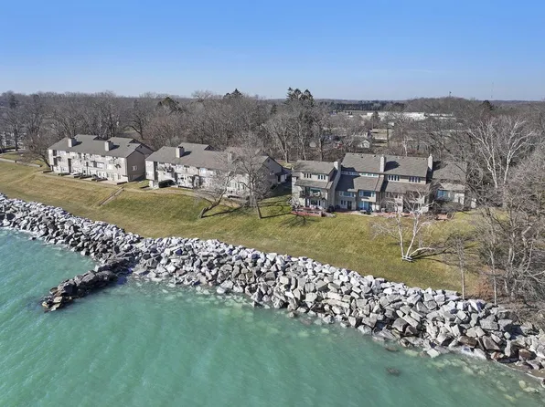 141 South Lakeshore DRIVE #A3, Racine, WI 53403
