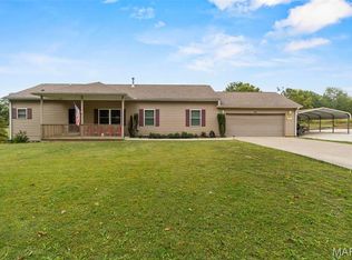 1932 Roth Dr, Scott City, MO 63780