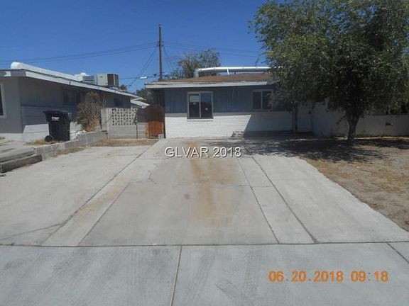 2nd image of 3404 Navajo Way
