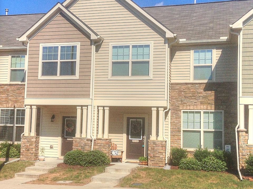 1st image of 5 Pilatus Dr