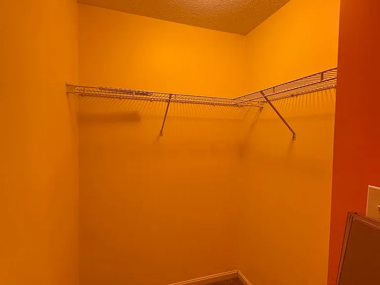 9406 Harlow Ct — Photo 23