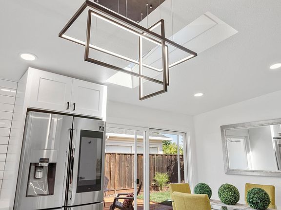 4th image of 599 E Arbor Ave