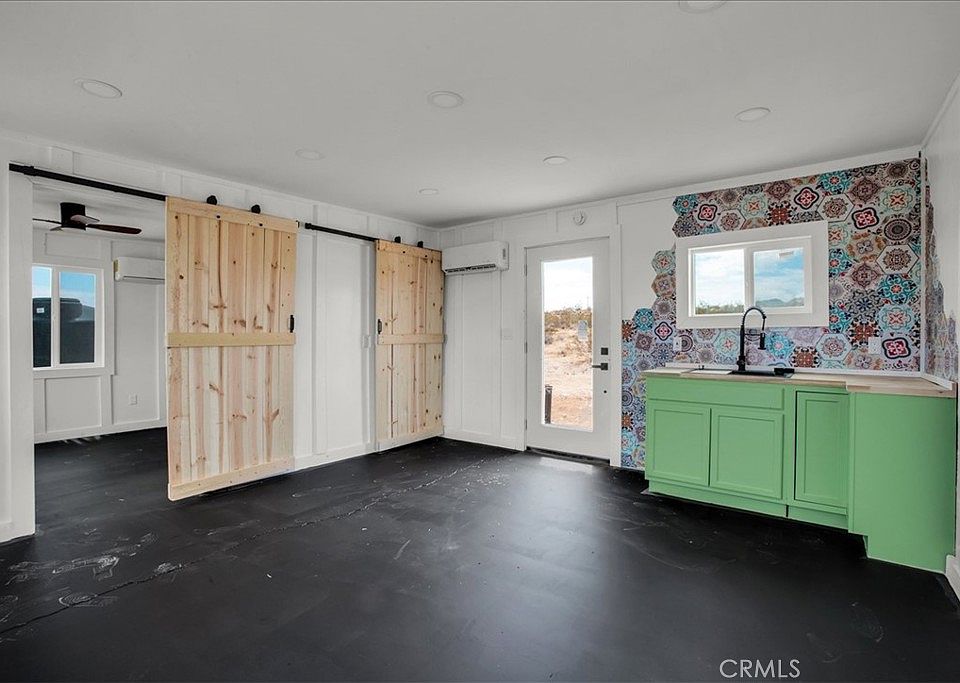 1st image of 777 Quail Bush Rd