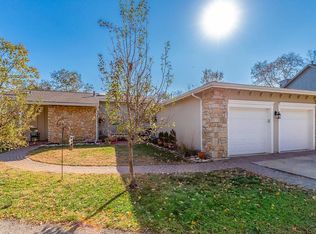 401 Navajo West St, Lenexa, KS 66217