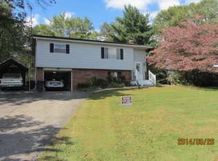 7560 Canyon Rd SE, Hebron, OH 43025