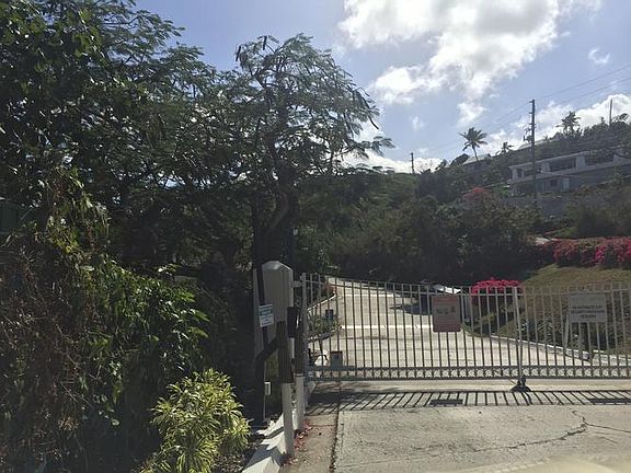 gate
