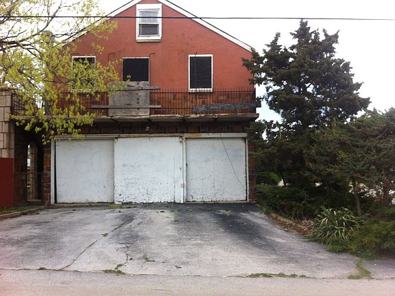 4th image of 308 E 23rd St #Single