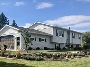 920 Hawthorne Pl, Fond Du Lac, WI 54935
