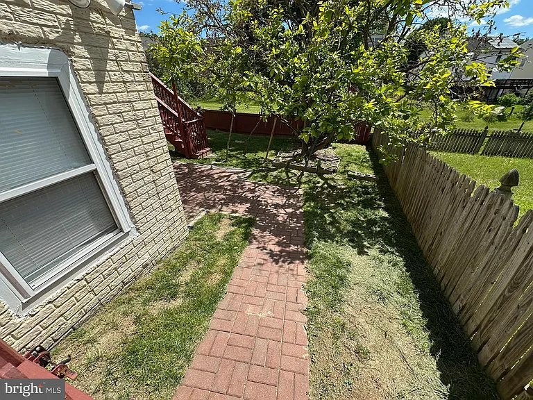 1623 Angelwing Dr #B — Photo 4